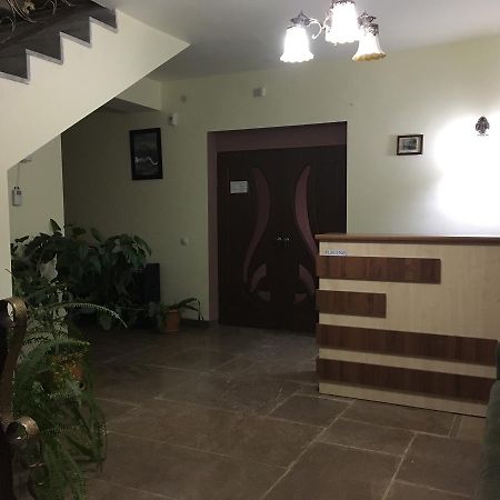 Nectar Hotel Дилиян Екстериор снимка