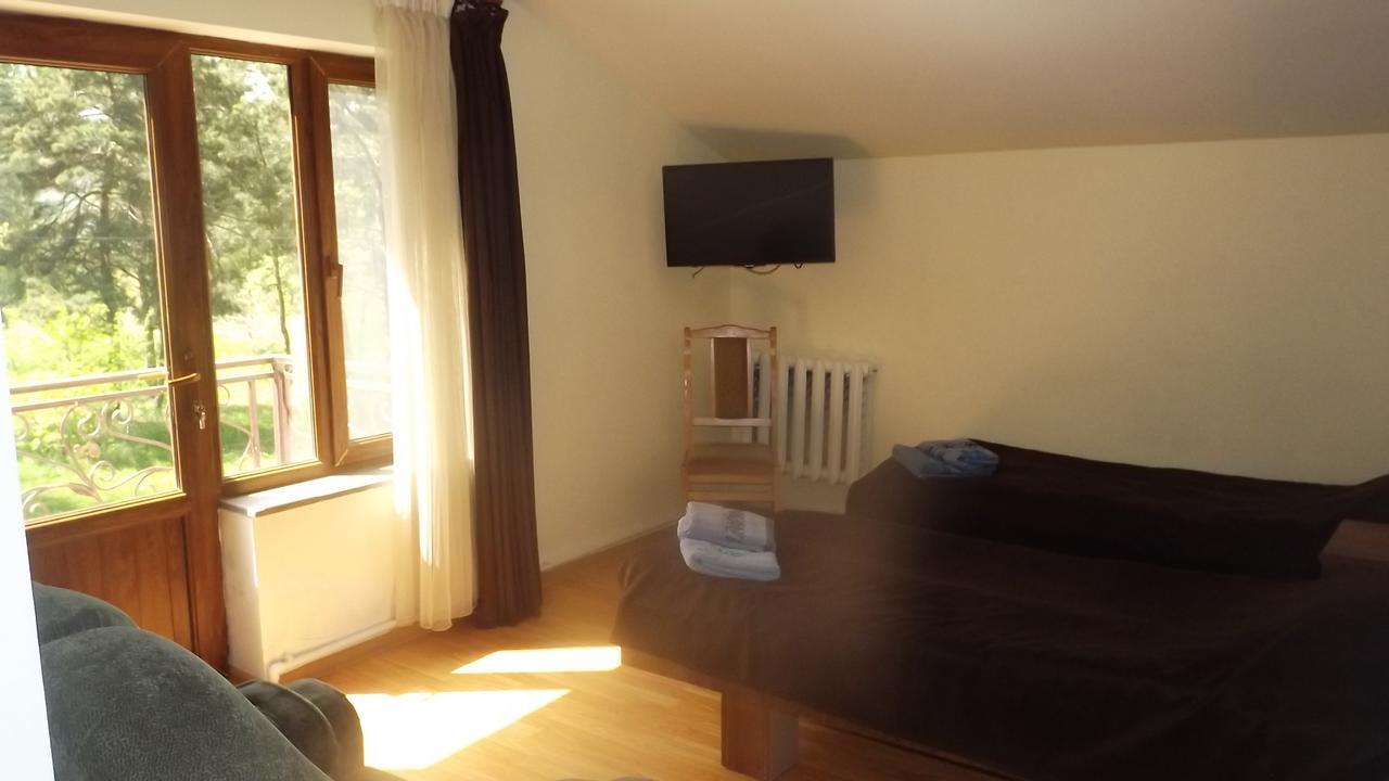 Nectar Hotel Дилиян Екстериор снимка
