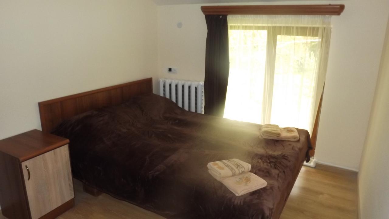 Nectar Hotel Дилиян Екстериор снимка