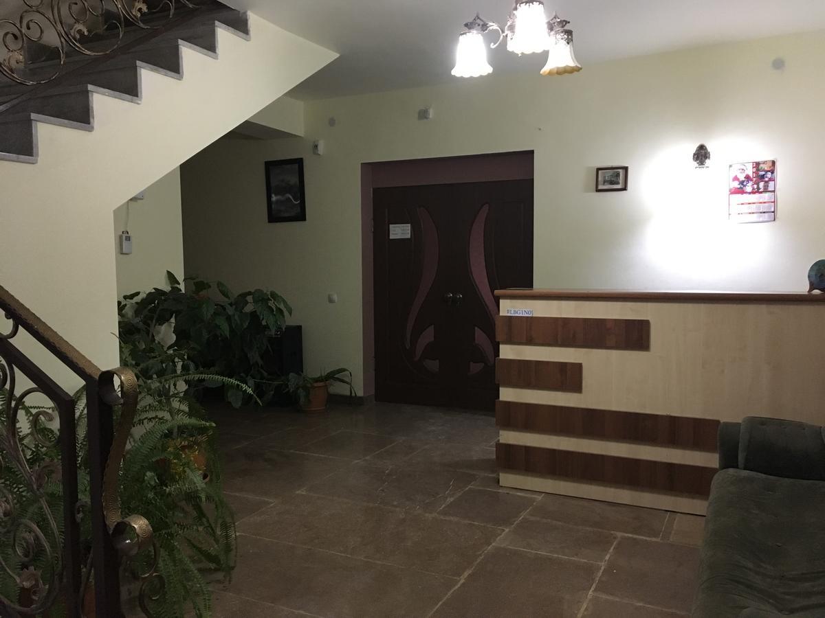 Nectar Hotel Дилиян Екстериор снимка