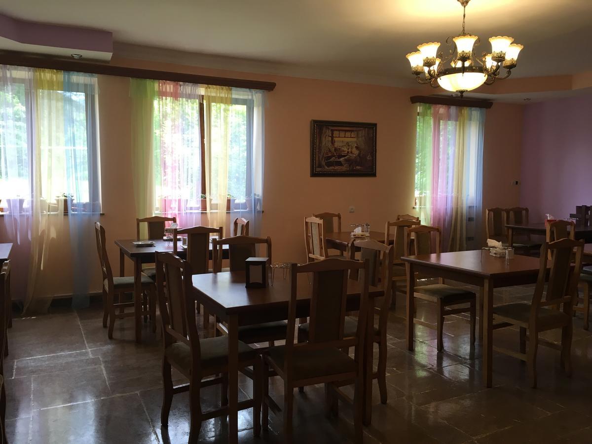 Nectar Hotel Дилиян Екстериор снимка